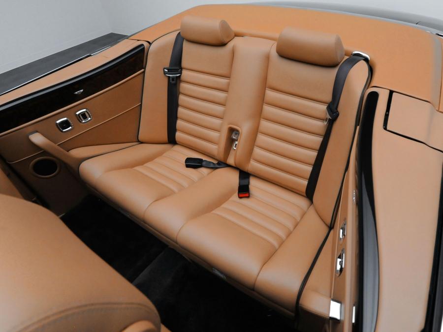 Интерьер Bentley Azure 1995 года  (NA) (фото 48 из 57)